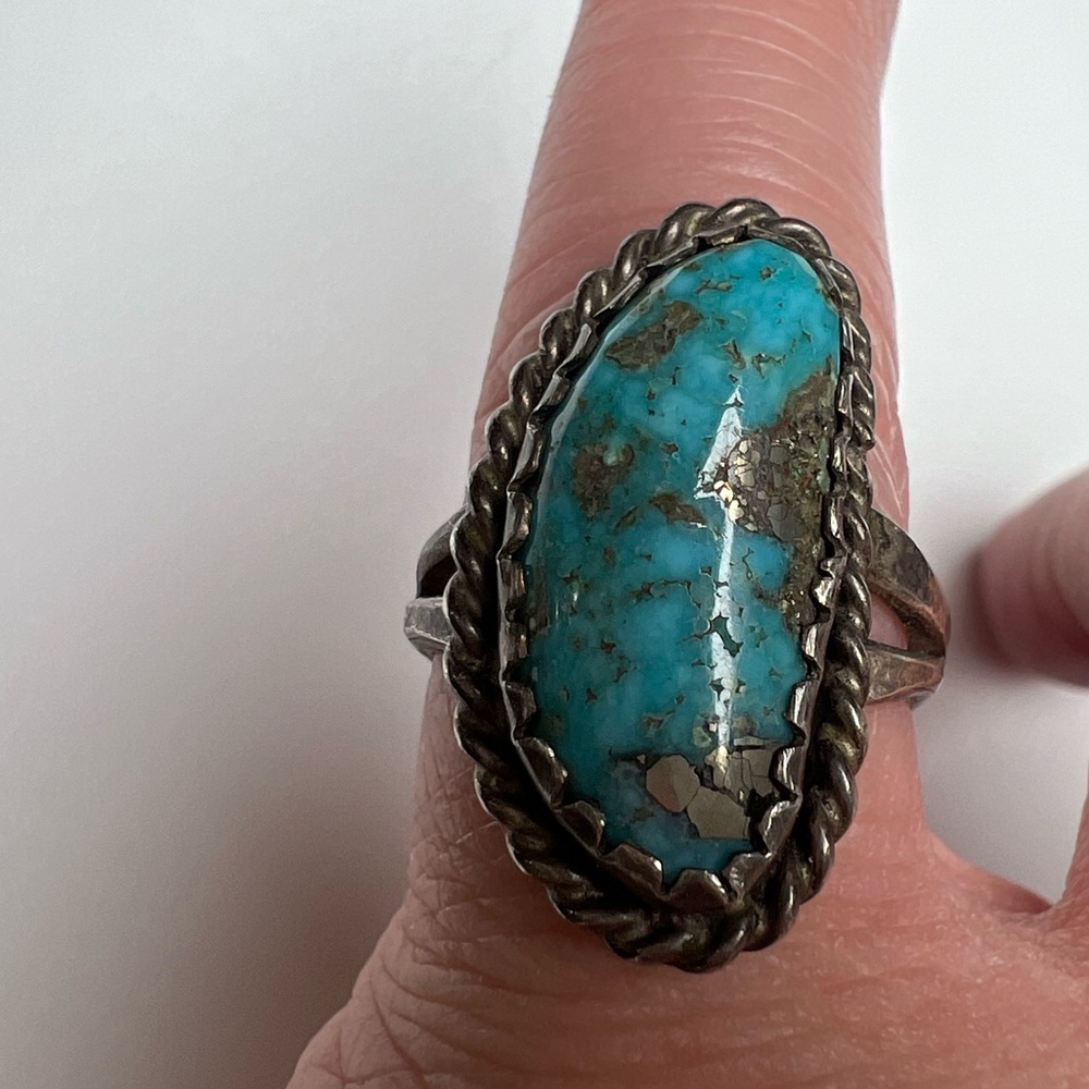 Old Pawn Bean Shaped Turquoise Sterling Silver 925 Ring, Size 7